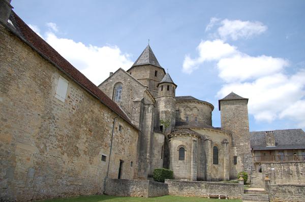 Eglise romane de Saint-Robert_2