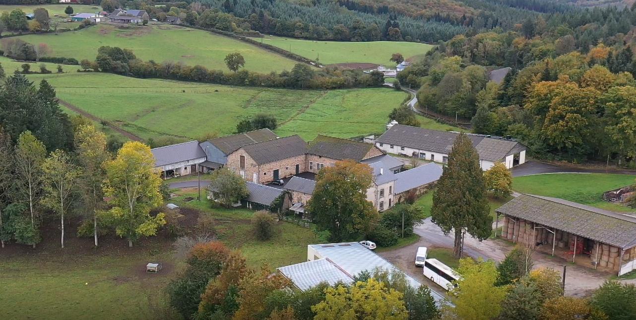 Ferme-du-Manus-vue-aerienne2