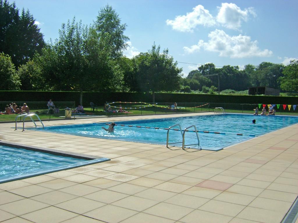 Piscine municipale d'été de Lagraulière