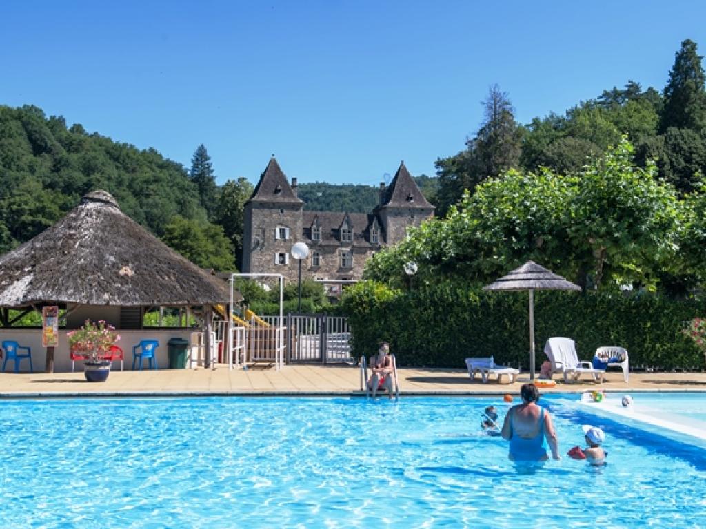 Camping château du Gibanel