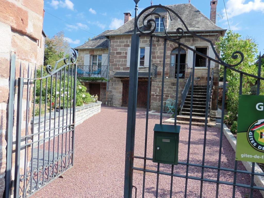 Gîte La Chapelle avec Piscine