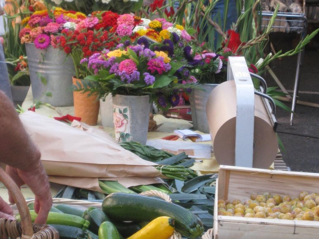 Marché à Meyssac