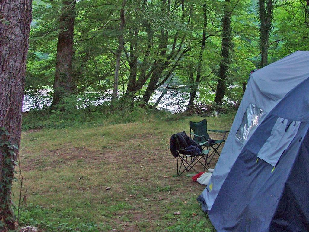 Aire d'accueil de camping-cars du camping le Vieux Moulin