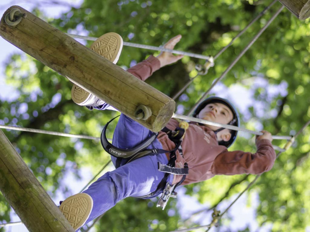 Montoz'Arbres : Parcours acrobatique en hauteur