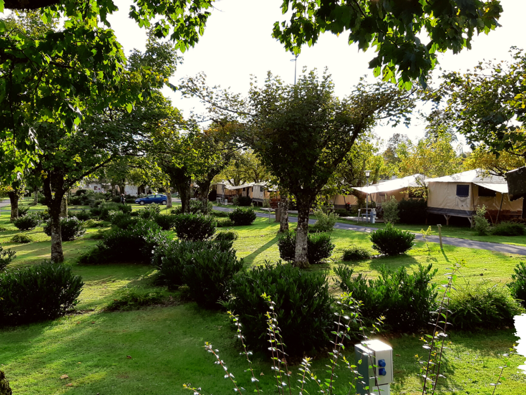 Camping de la Vézénie