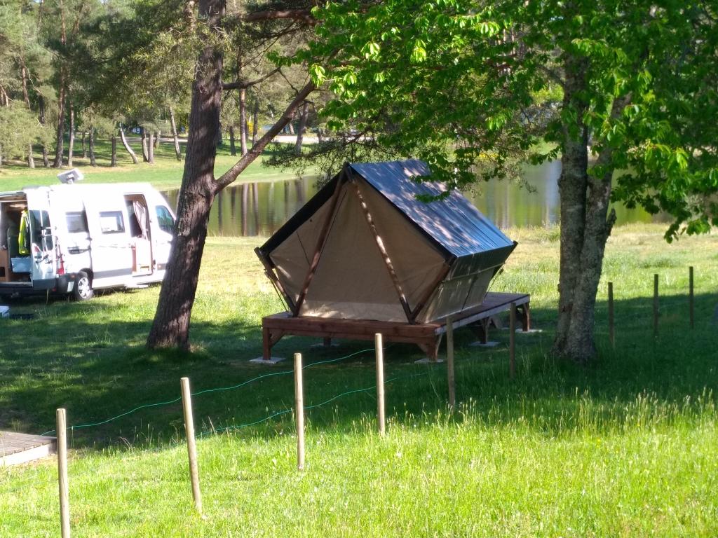 Camping du Lac de Feyt