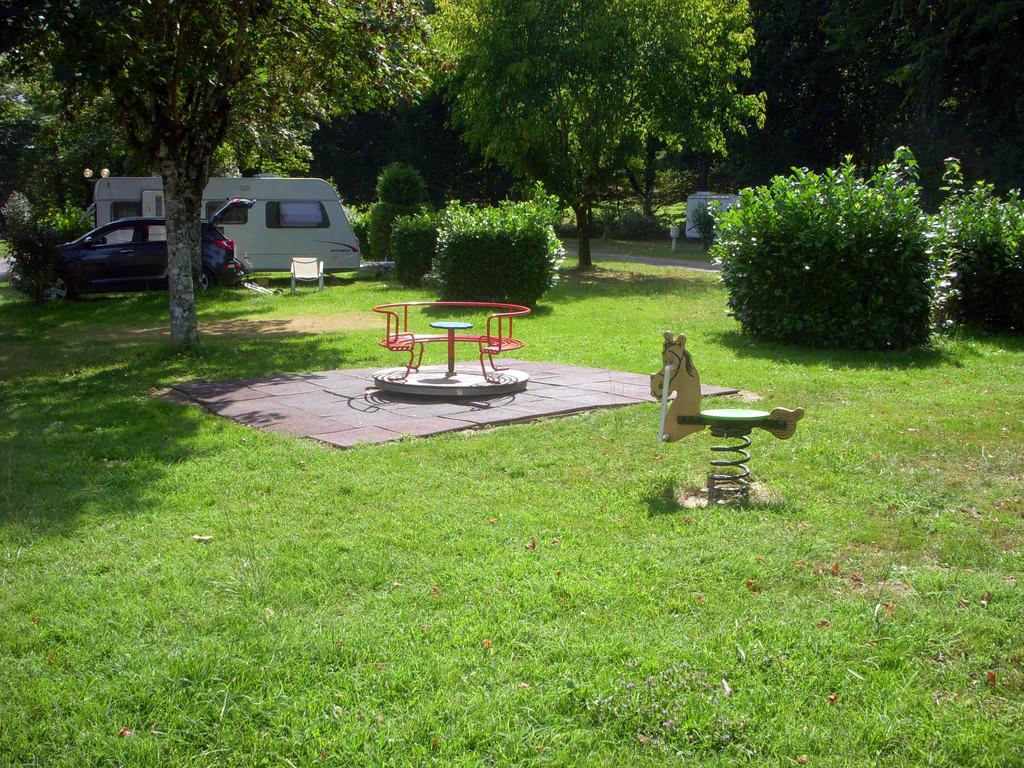 Camping municipal La Rivière