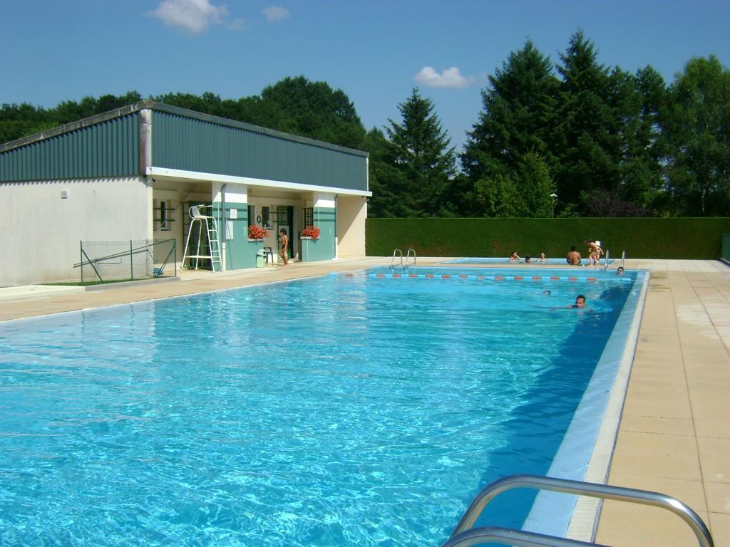 Piscine municipale d'été de Lagraulière