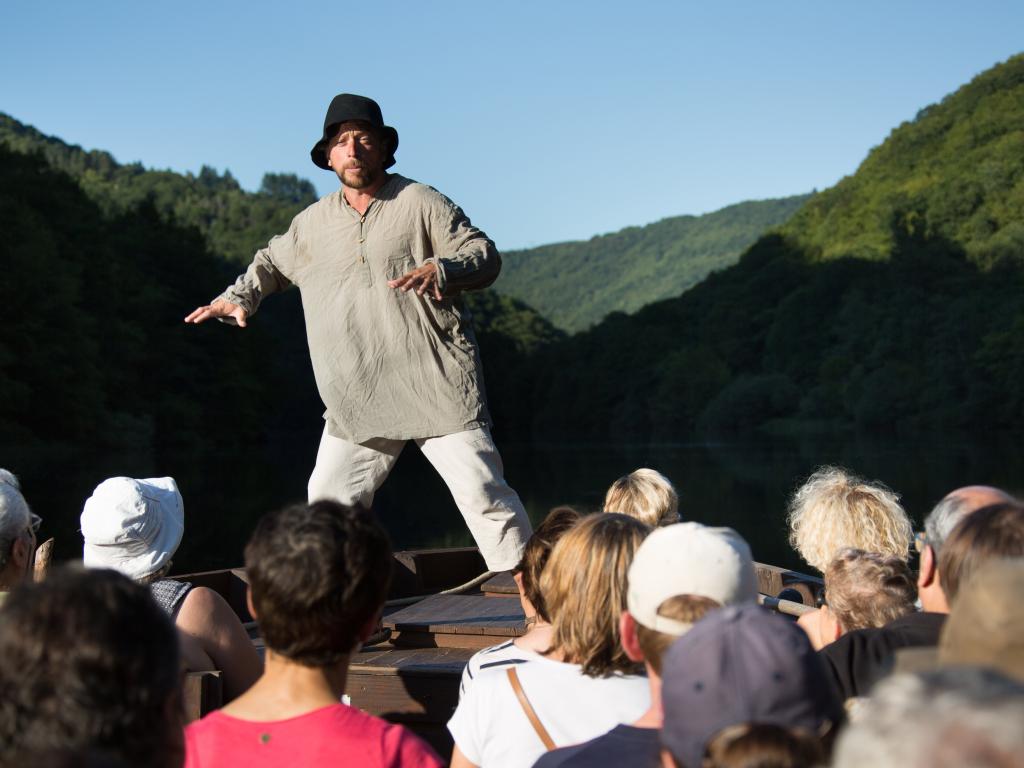 Balades en gabare sur la Dordogne à proximité d'Argentat