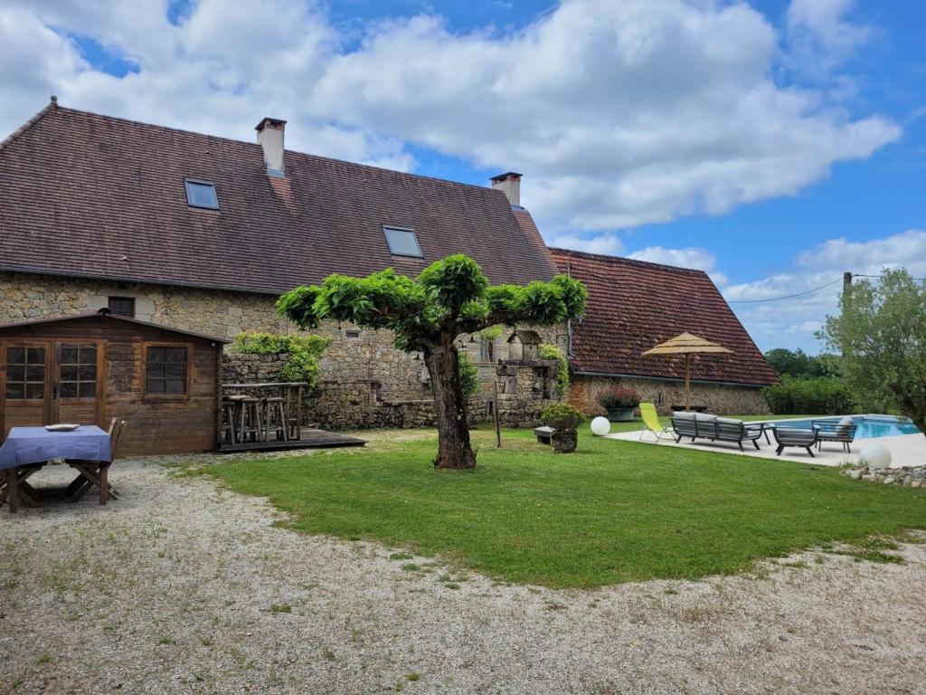 Location Gîtes de France à Queyssac-les-Vignes