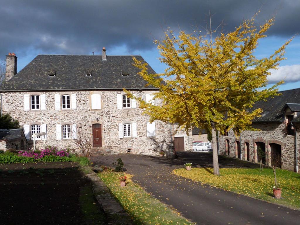 Des vergers aux berges de la Corrèze