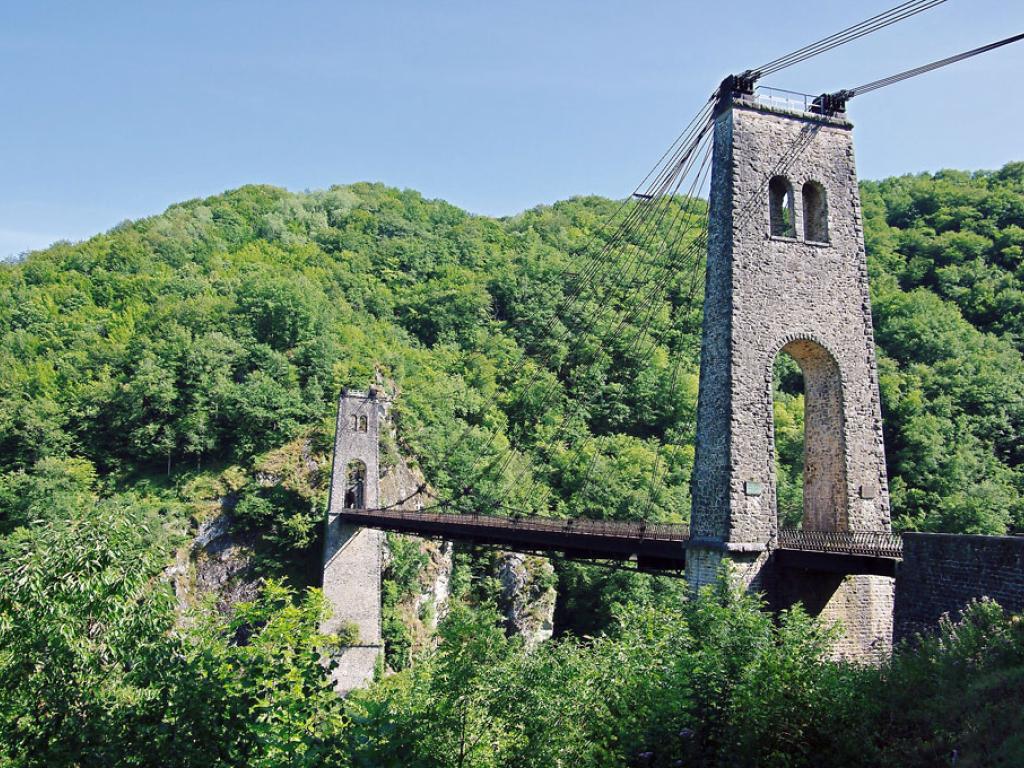 Du Pont-Aubert aux Rochers Noirs