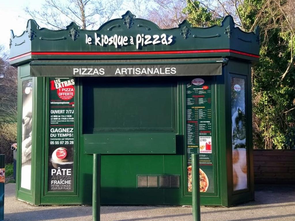 Le Kiosque à pizzas Uzerche