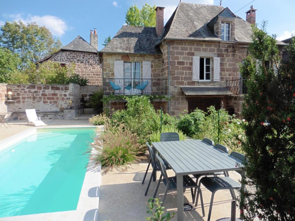 Gîte La Chapelle avec Piscine