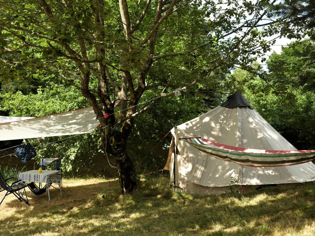 Camping P & B