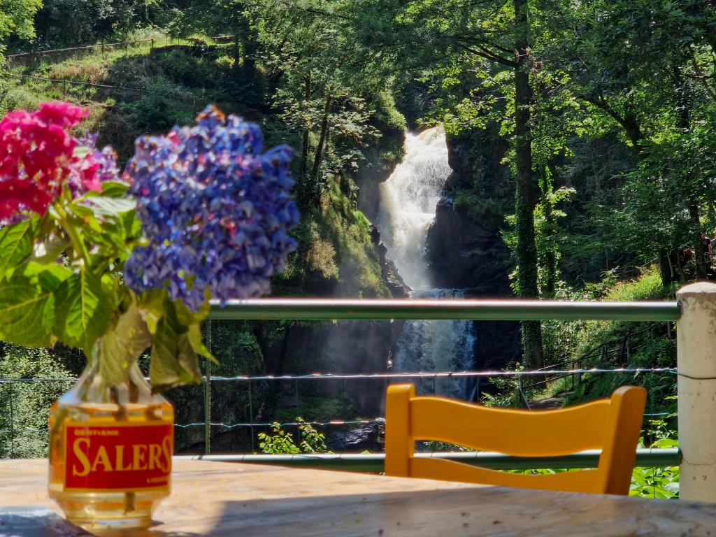 Les cascades de Gimel  Parc Vuillier