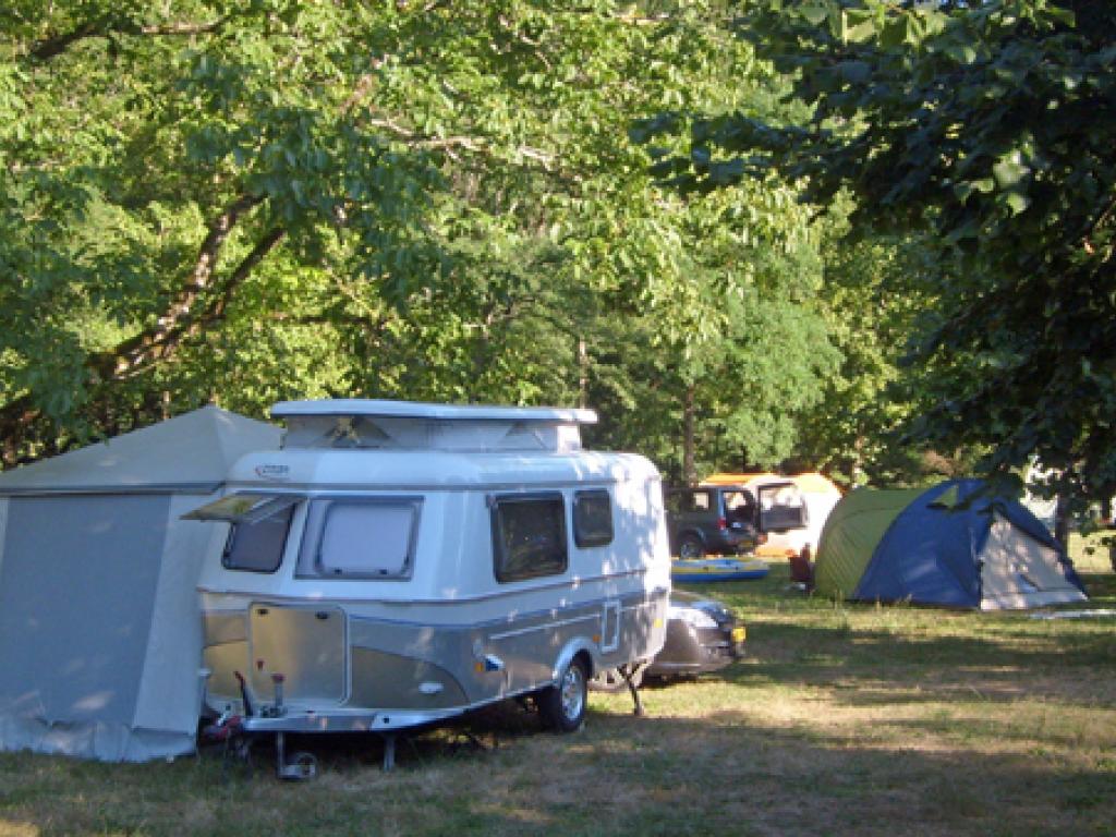 Camping la Berge Ombragée