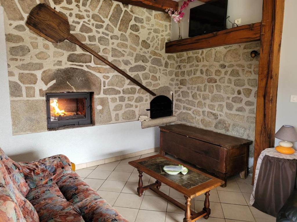 Location Gîtes de France  - Réf : 19G5366