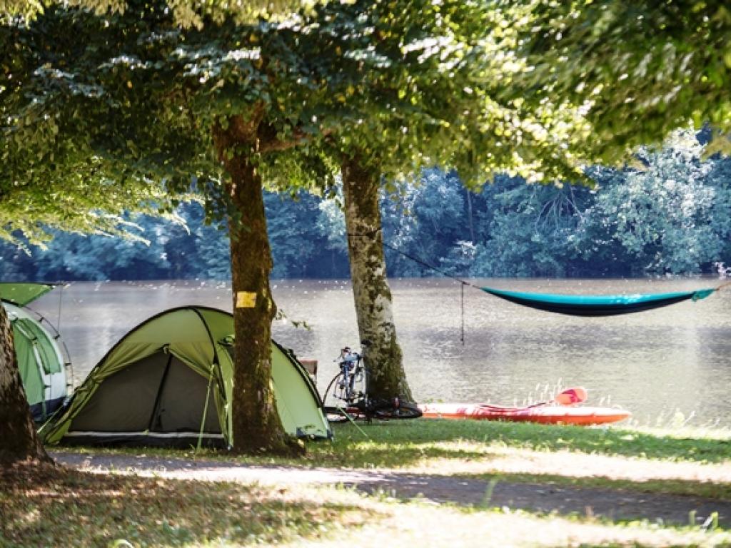 Camping château du Gibanel