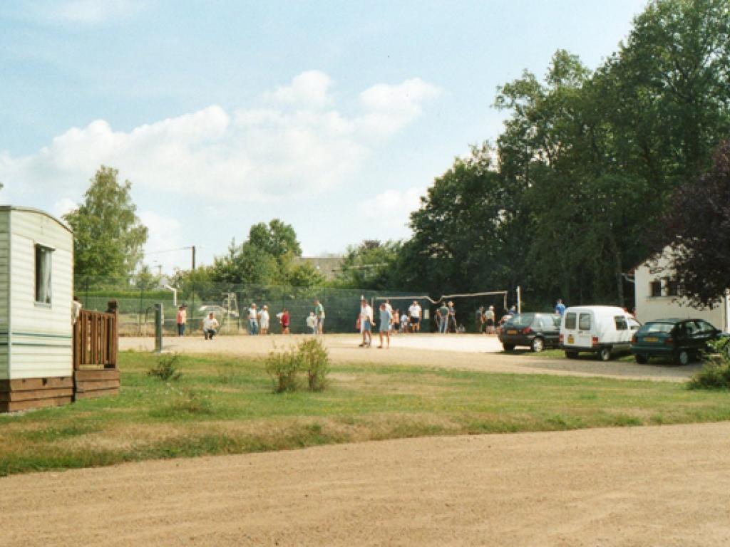 Aire d'accueil de camping-cars du camping municipal des Combes