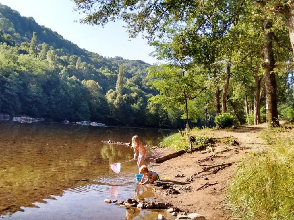 Aire naturelle La Berge Ombragée