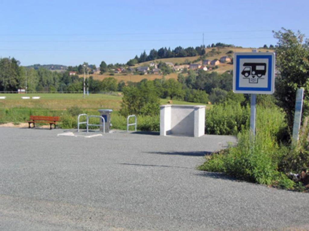 Aire d'accueil de camping-cars de Dampniat