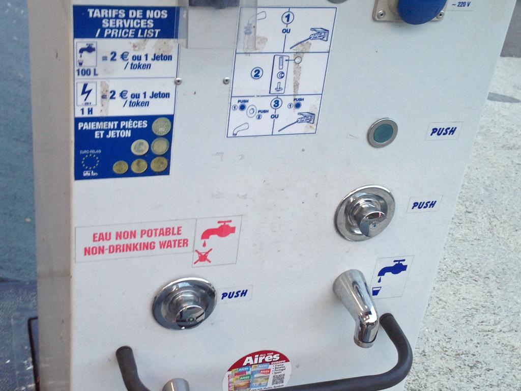 Aire d'accueil de camping-cars centre commercial Citéa Aire d'accueil de camping-cars centre commercial Citéa