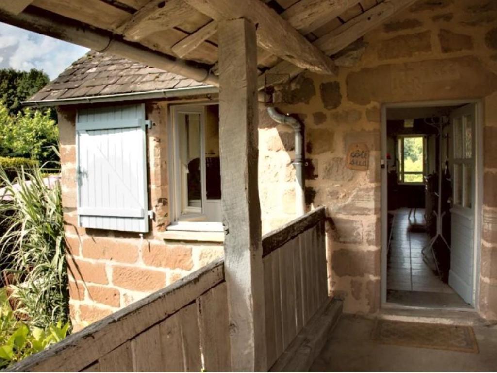 La Maison des templiers - Côté Sud La Maison des templiers - Côté Sud