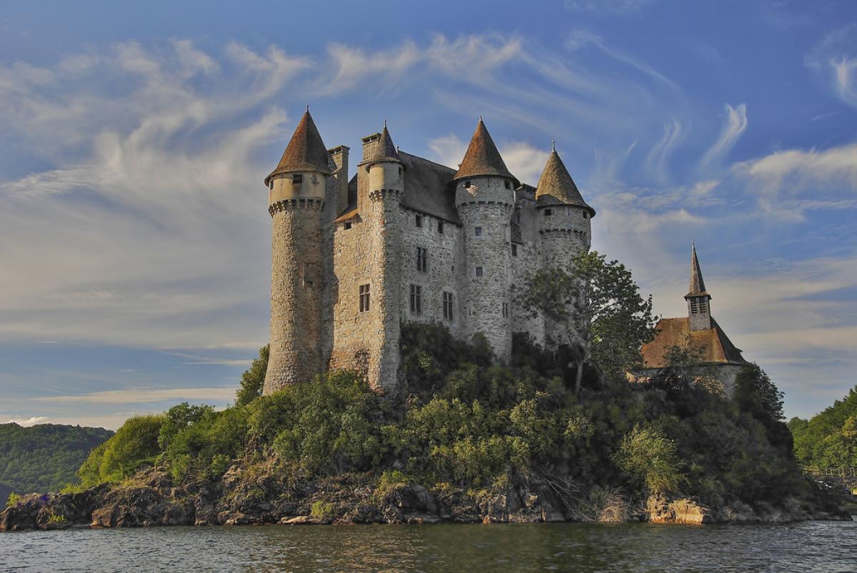 Château de Val - LANOBRE - Tourisme Corrèze